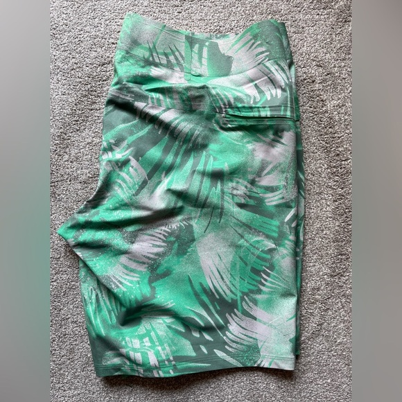 Mens Lululemon Current State 10” Board Shorts Size 36 - Picture 5 of 9